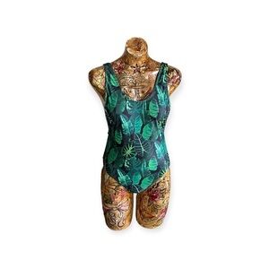 Misguided swim wear summer one piece Sz 2 XS